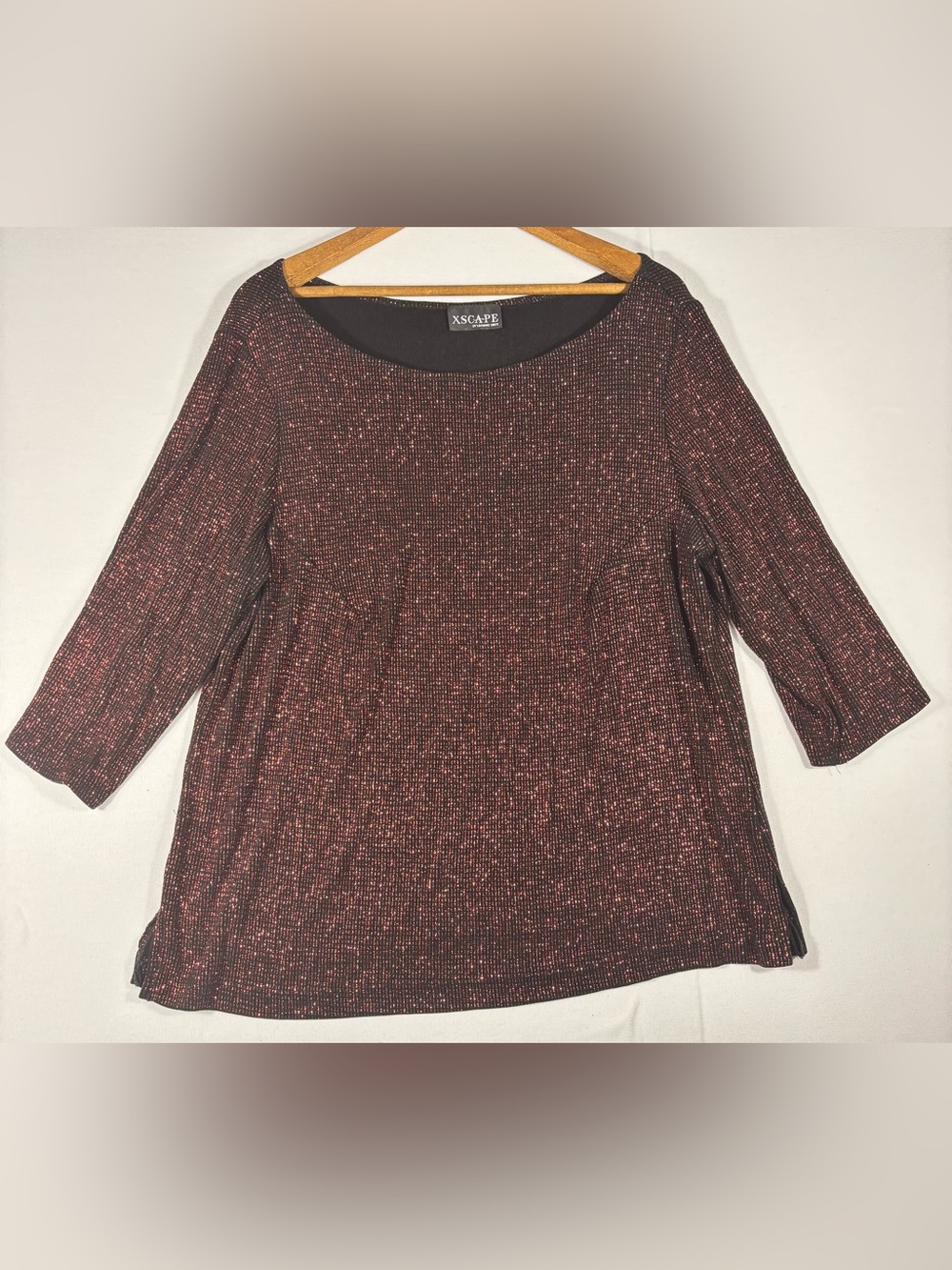 Xscape by Lawrence Kurtz Women's 1X Metallic Red Knit Top
